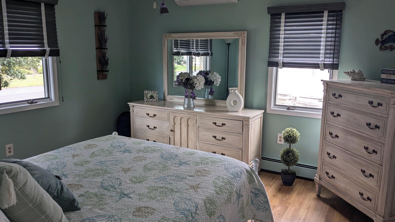 Photo of Bedroom in Waretown