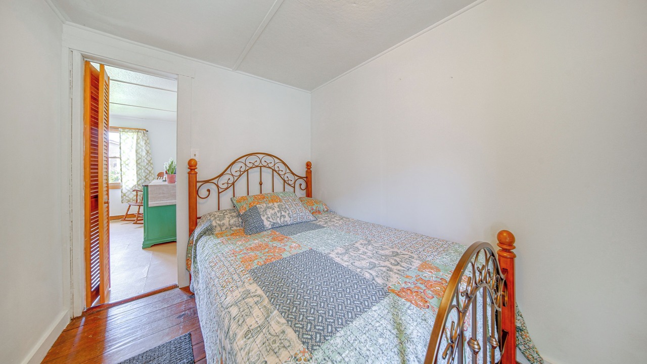 Photo of Bedroom in Edinboro