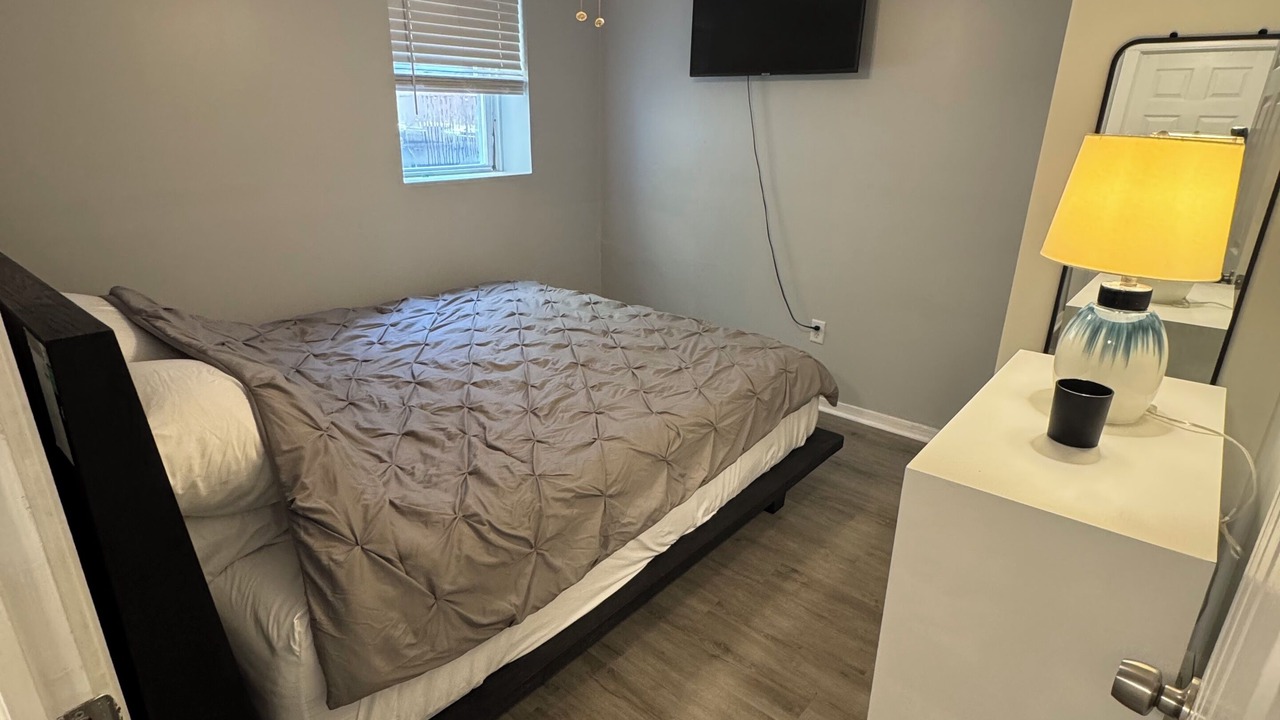Photo of Bedroom in Ventnor City
