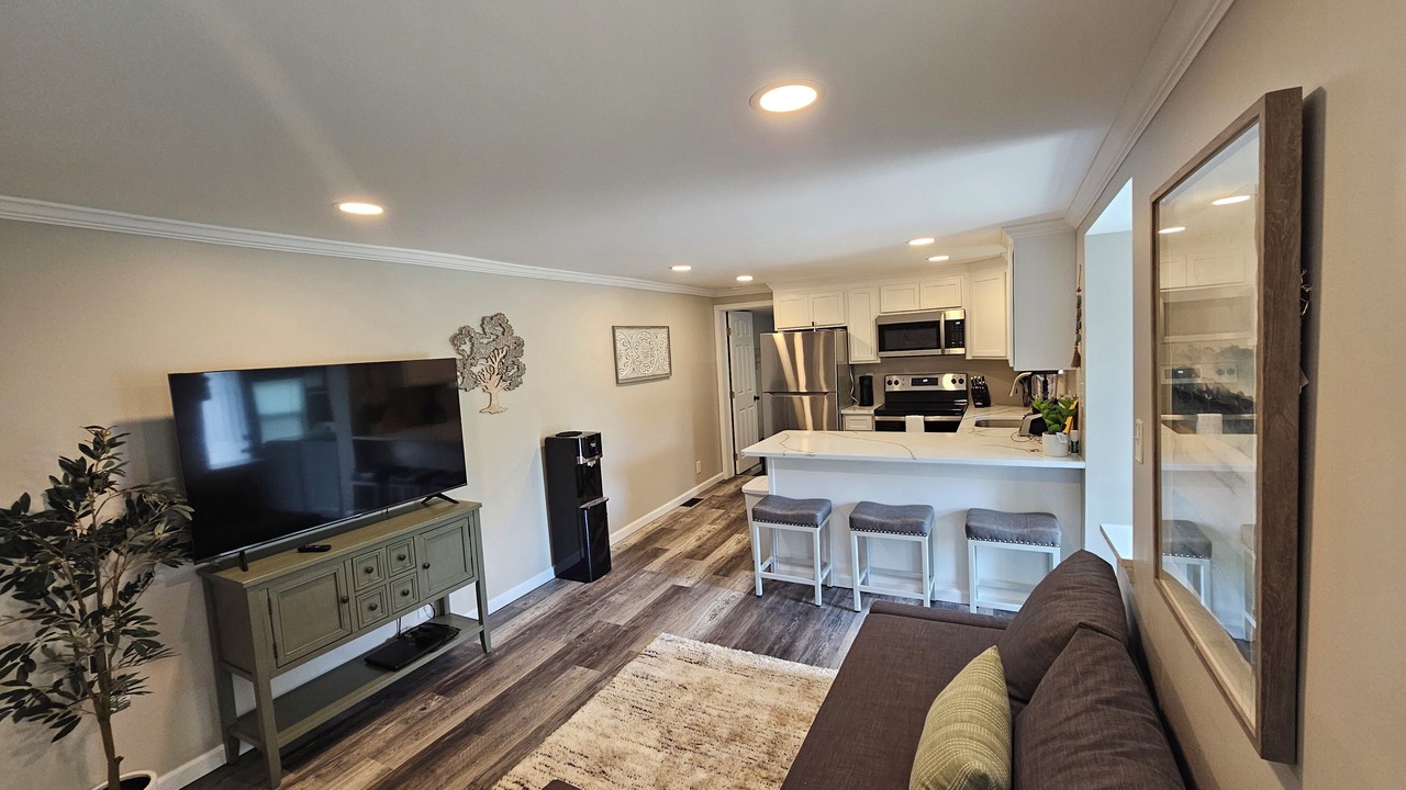 Photo of Livingroom in Marlton