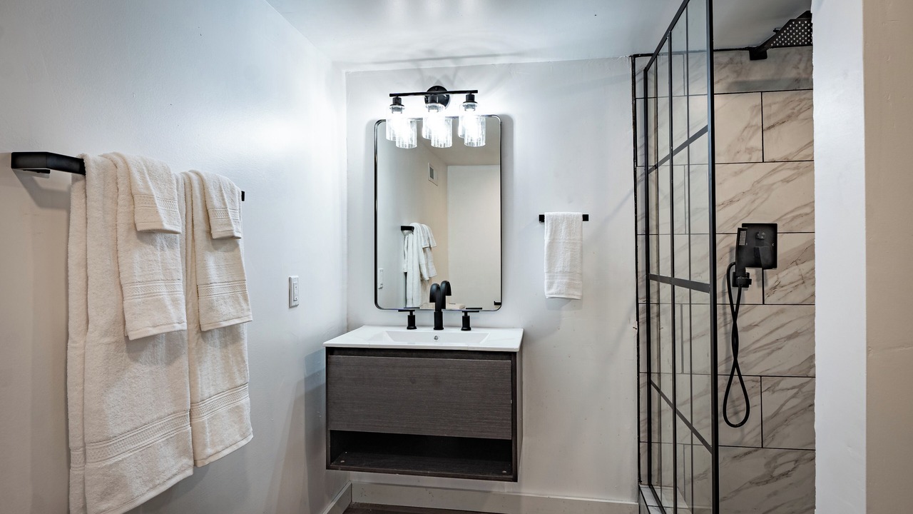 Photo of Bathroom in Summerlee