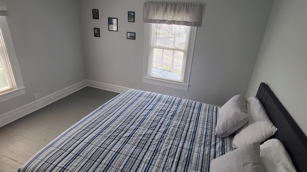 Photo of Bedroom in Paw Paw