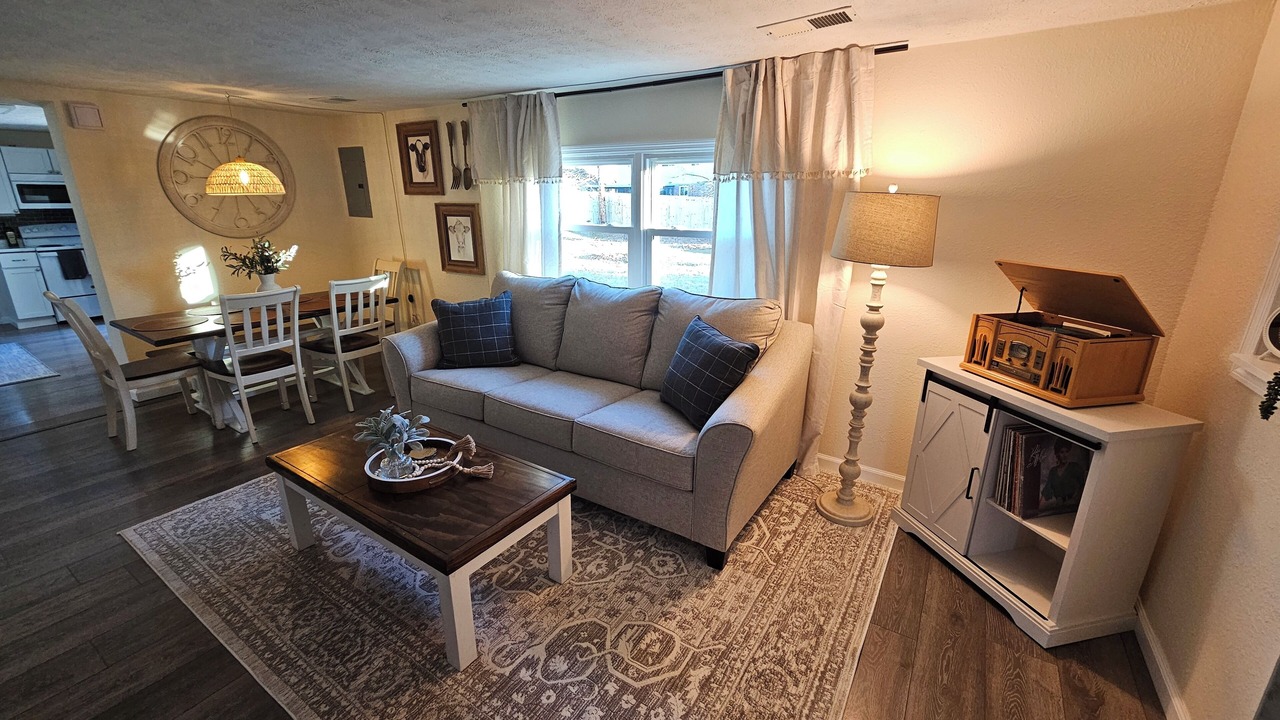 Photo of Livingroom in Huber Heights