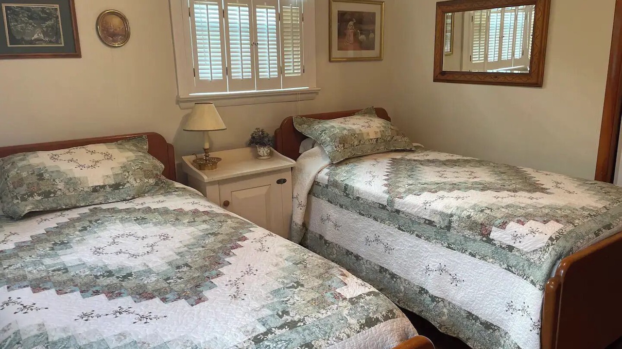 Photo of Bedroom in Jersey Shore