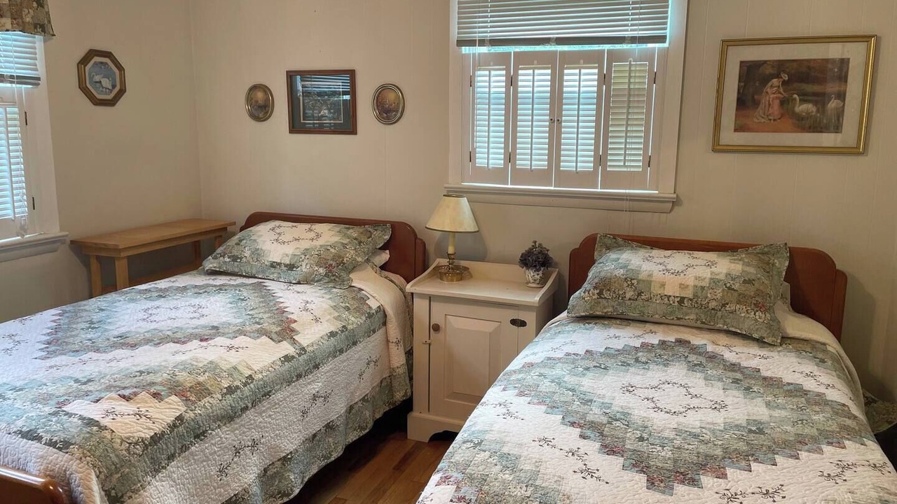 Photo of Bedroom in Jersey Shore