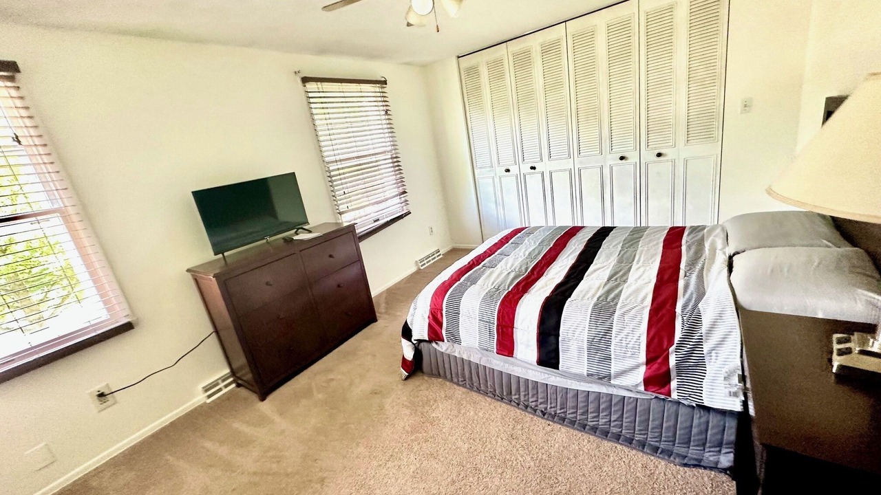 Photo of Bedroom in Hudson