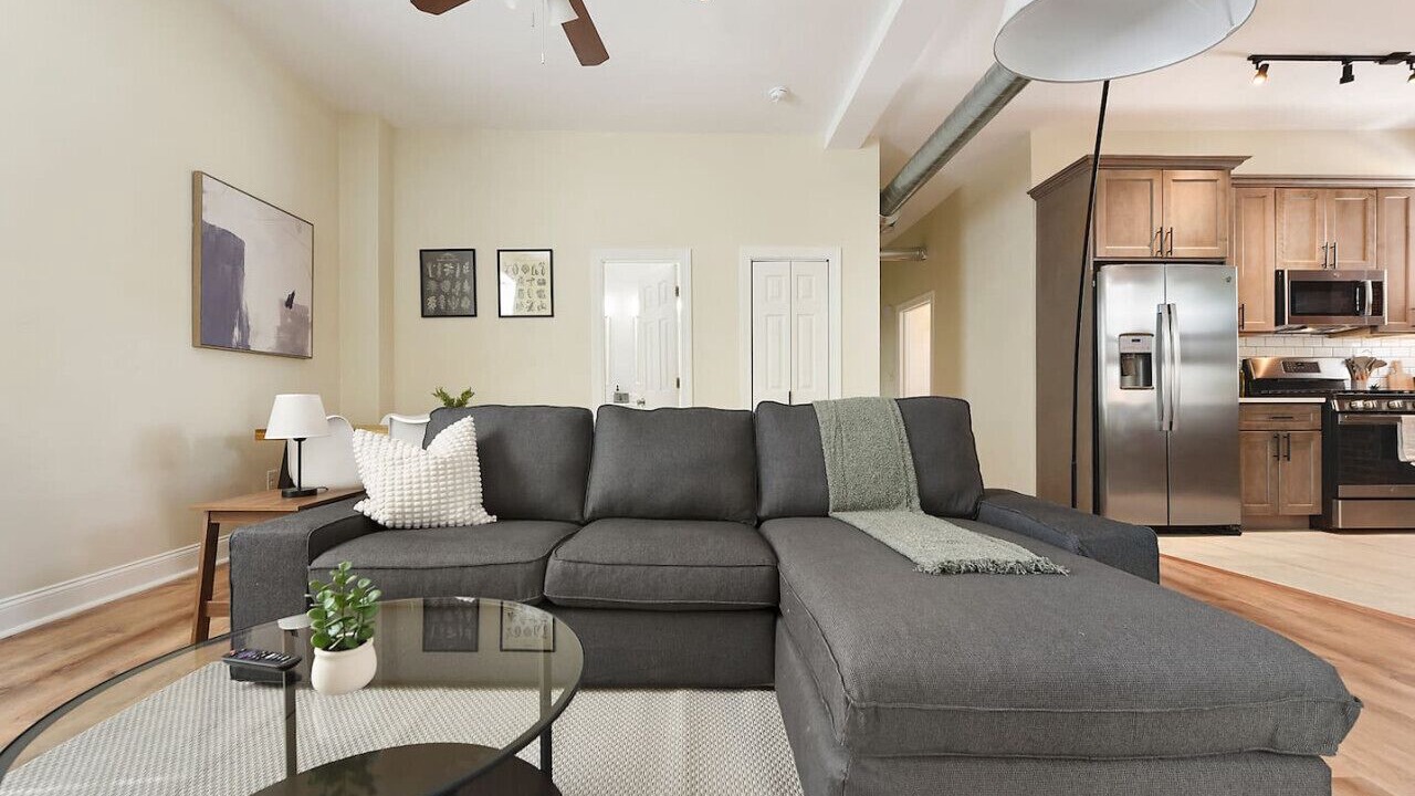 Photo of Bedroom in Point Breeze North