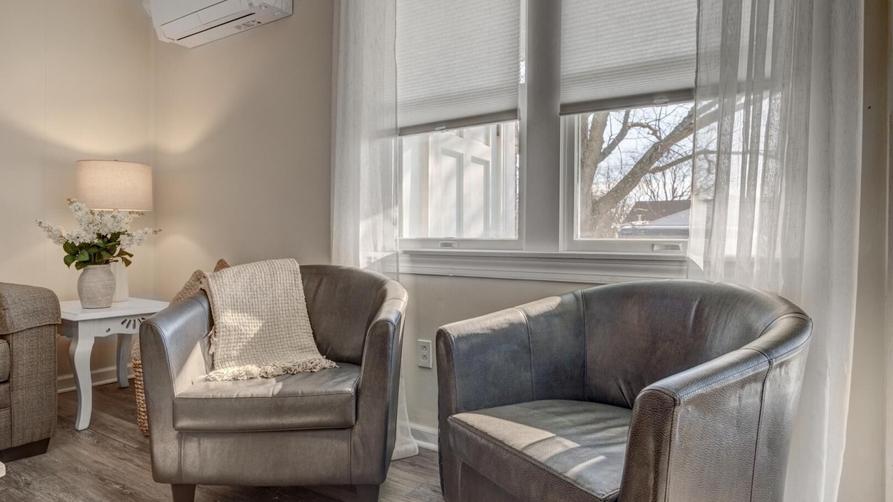 Photo of Livingroom in Village Green
