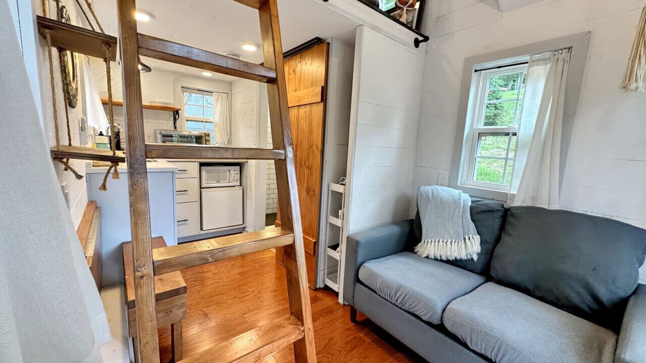 Photo of Livingroom in Summersville