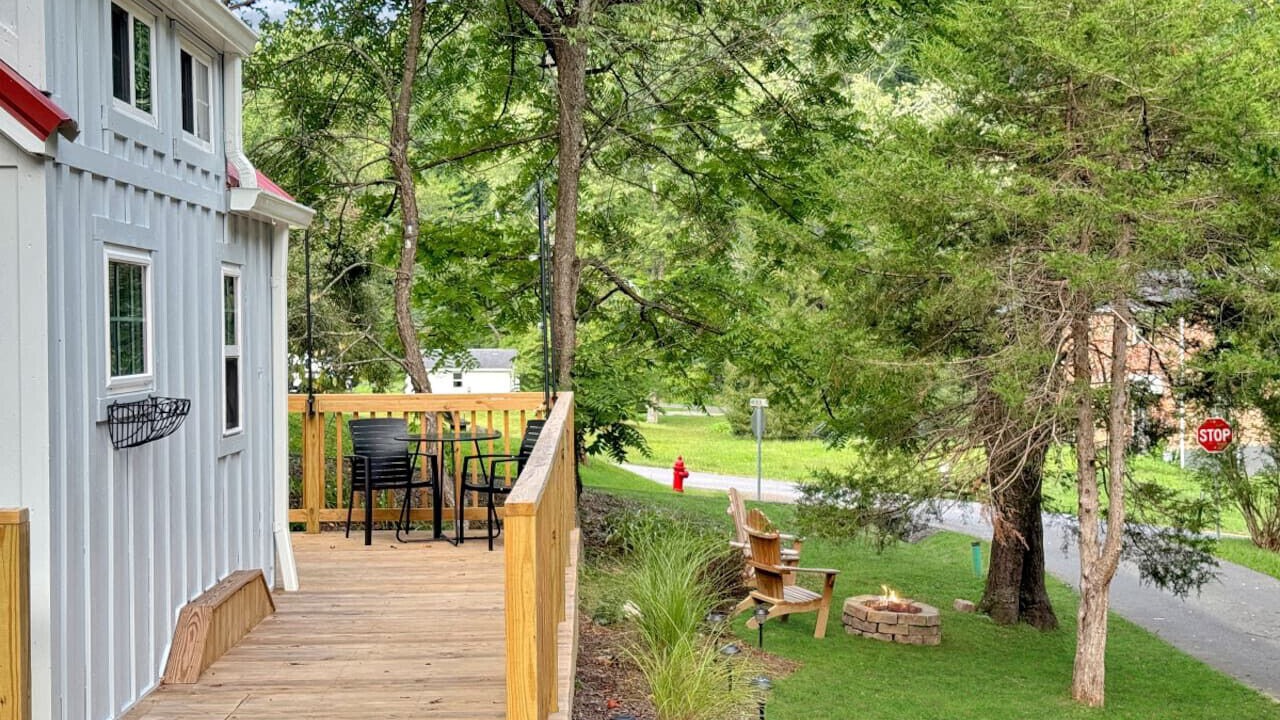 Photo of Outdoor in Summersville