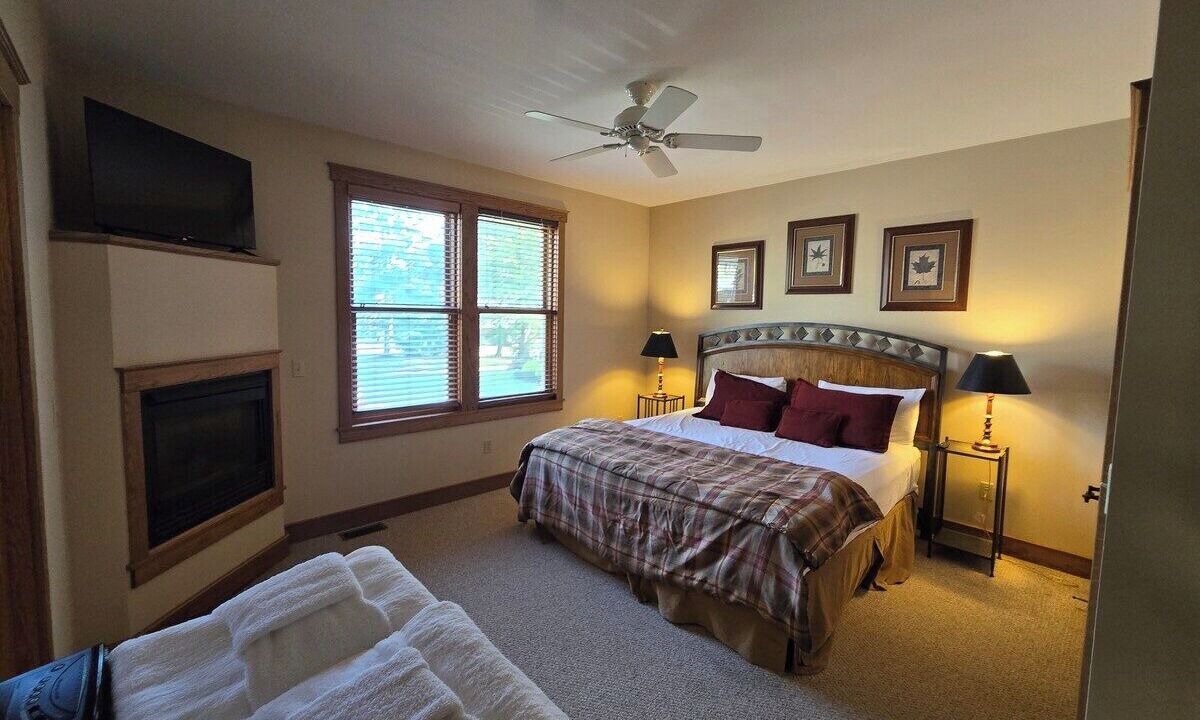 Photo of Bedroom in Silver Ridge