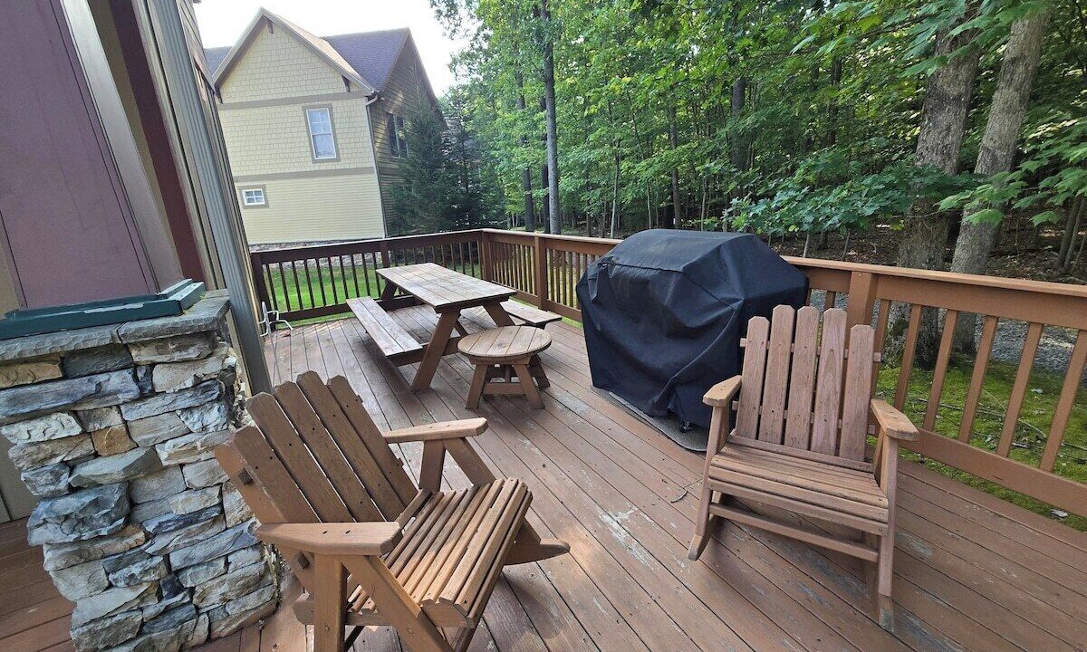Photo of Outdoor in Silver Ridge