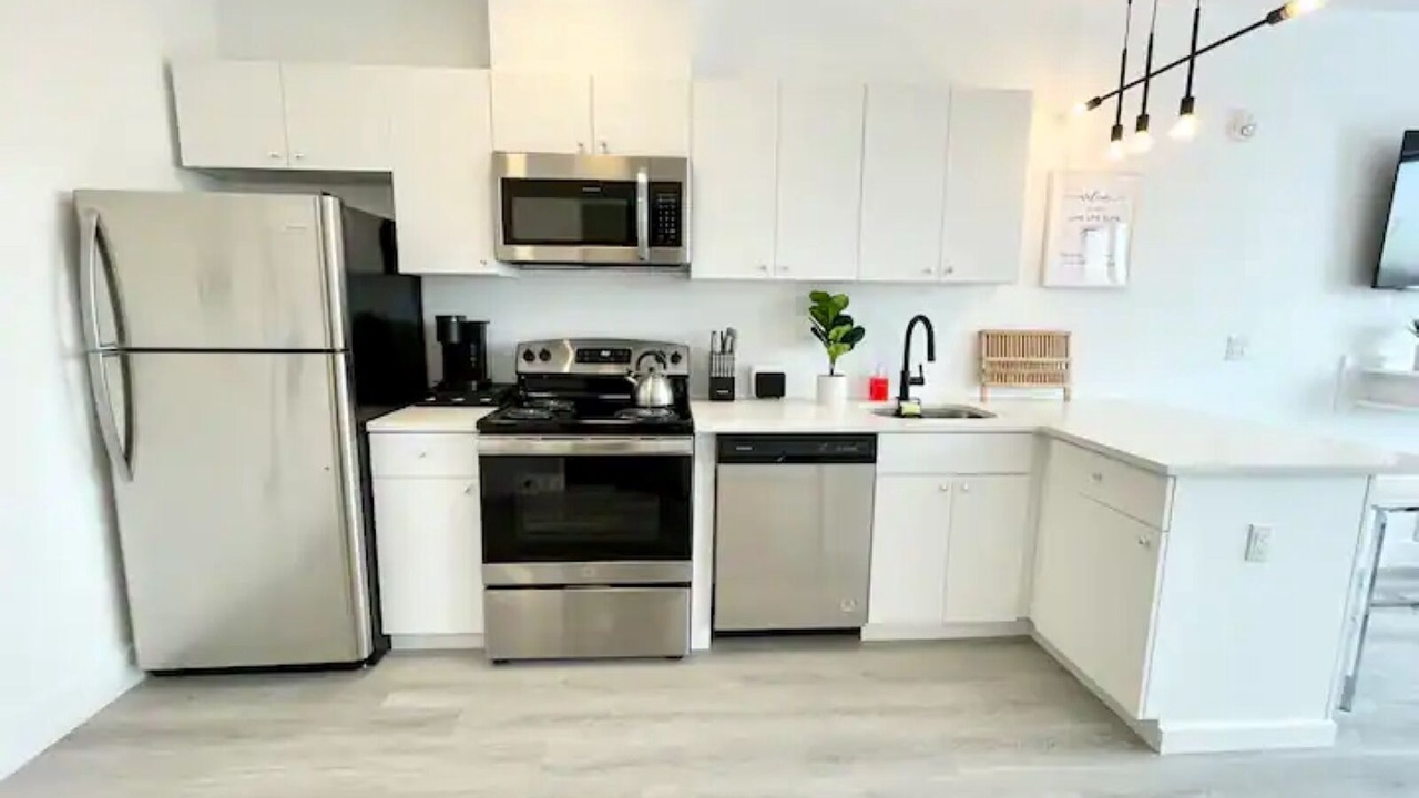 Photo of Kitchen in Elizabeth