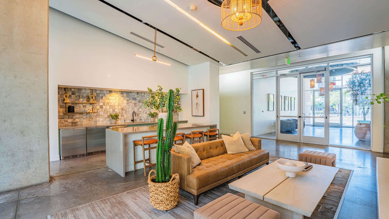 Photo of Livingroom in Evans Churchill