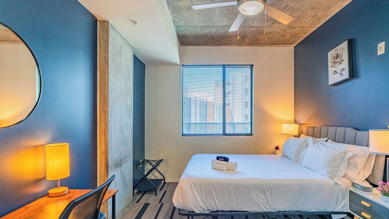 Photo of Bedroom in Evans Churchill