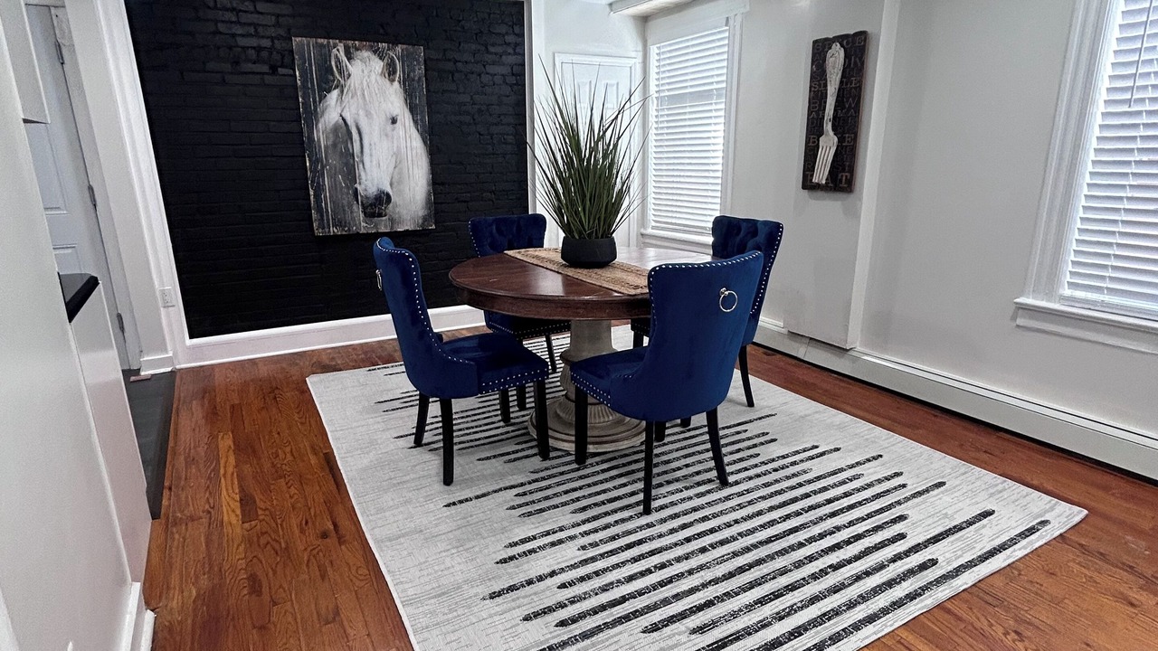 Photo of Livingroom in Montclair