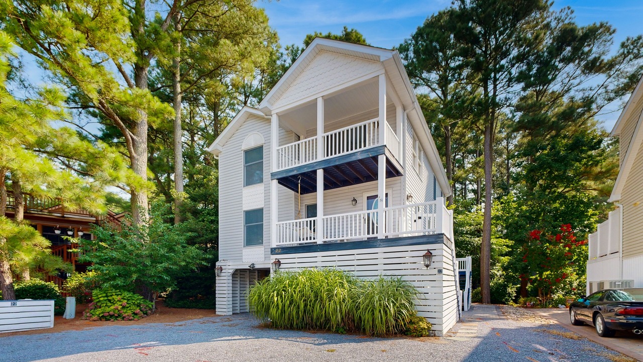 Photo of Outdoor in Sandpiper Pines