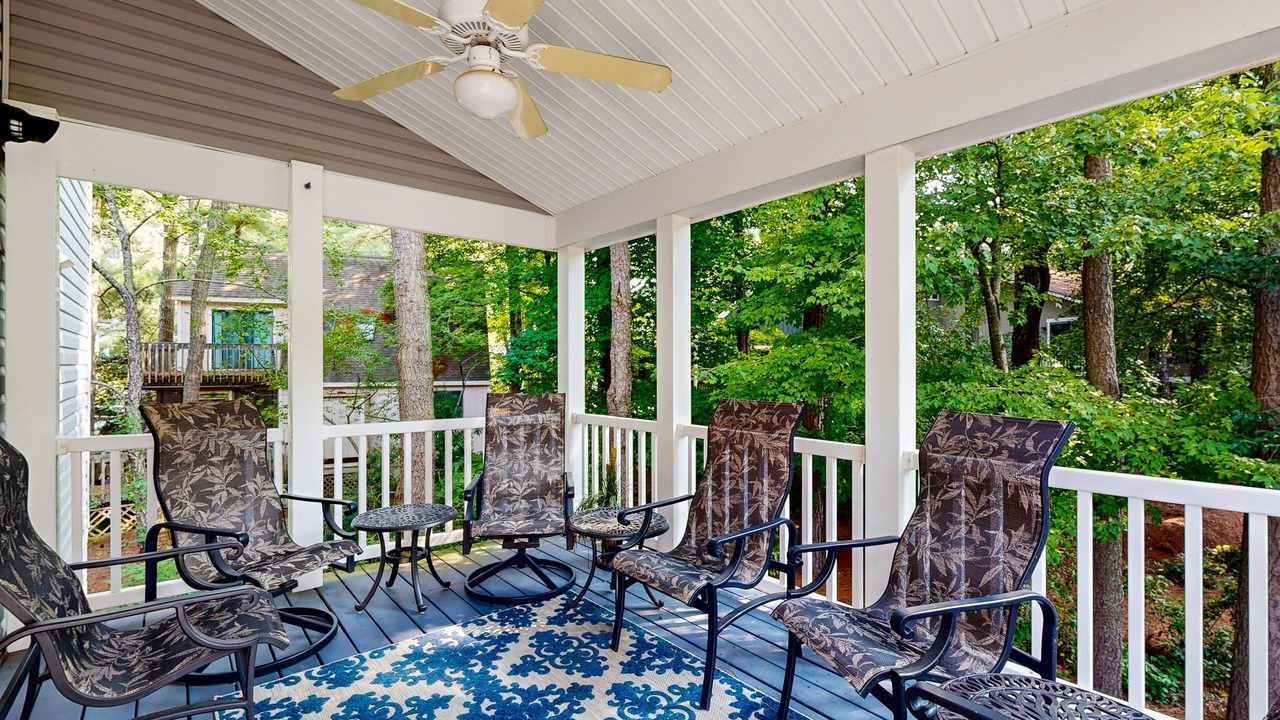 Photo of Patio Balcony in Sandpiper Pines