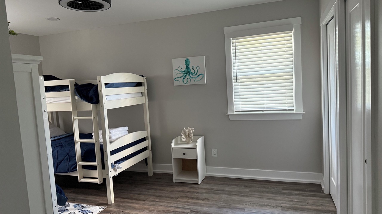 Photo of Bedroom in Ventnor City