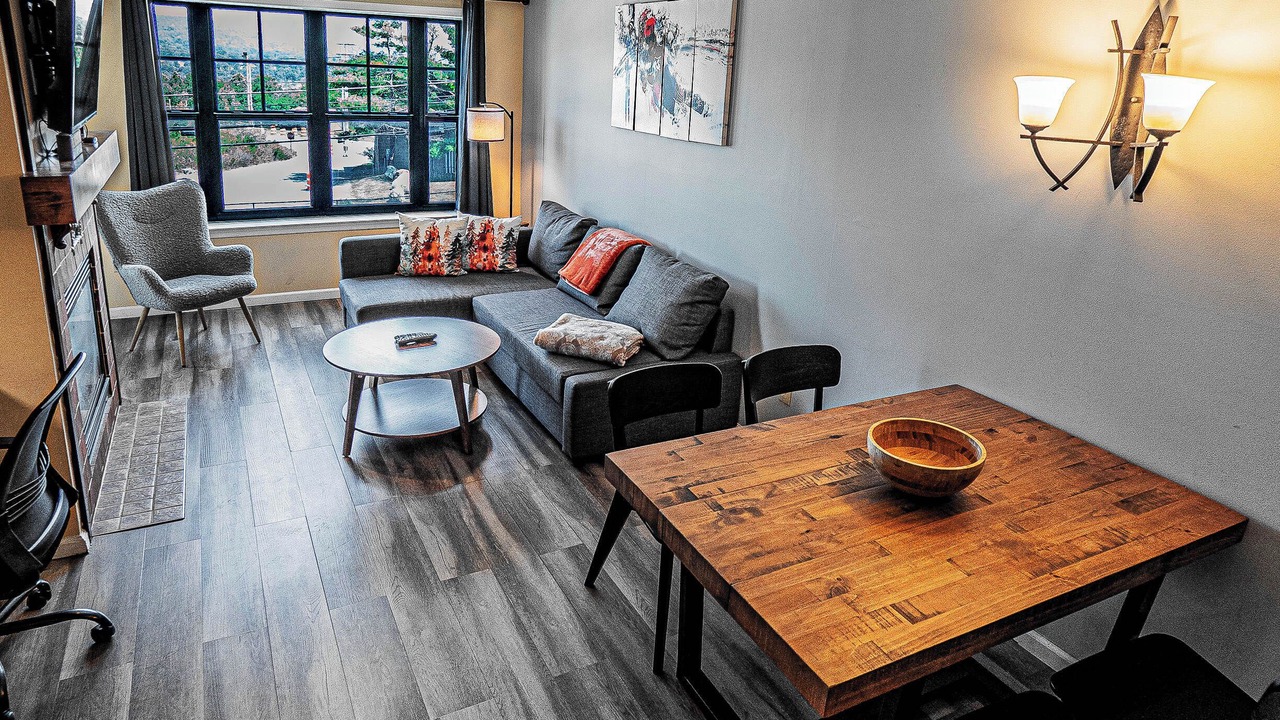 Photo of Livingroom in Vernon