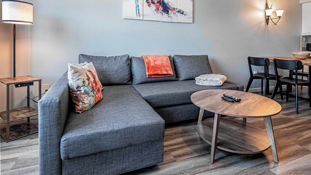 Photo of Livingroom in Vernon