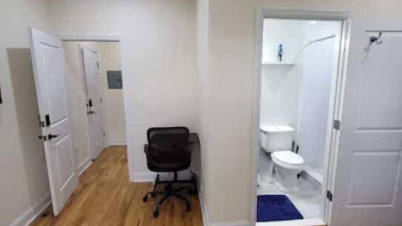 Photo of Bathroom in Newark