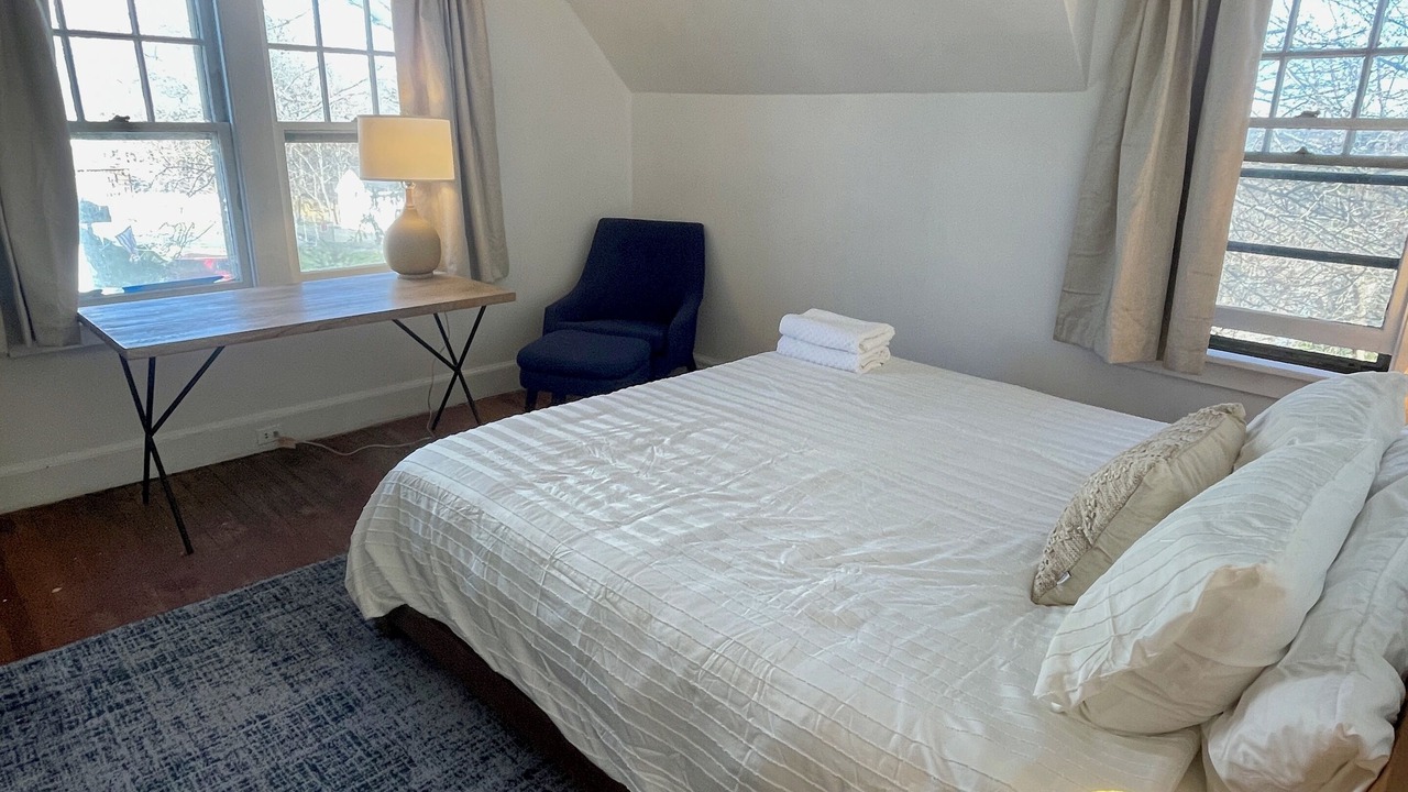 Photo of Bedroom in Middletown
