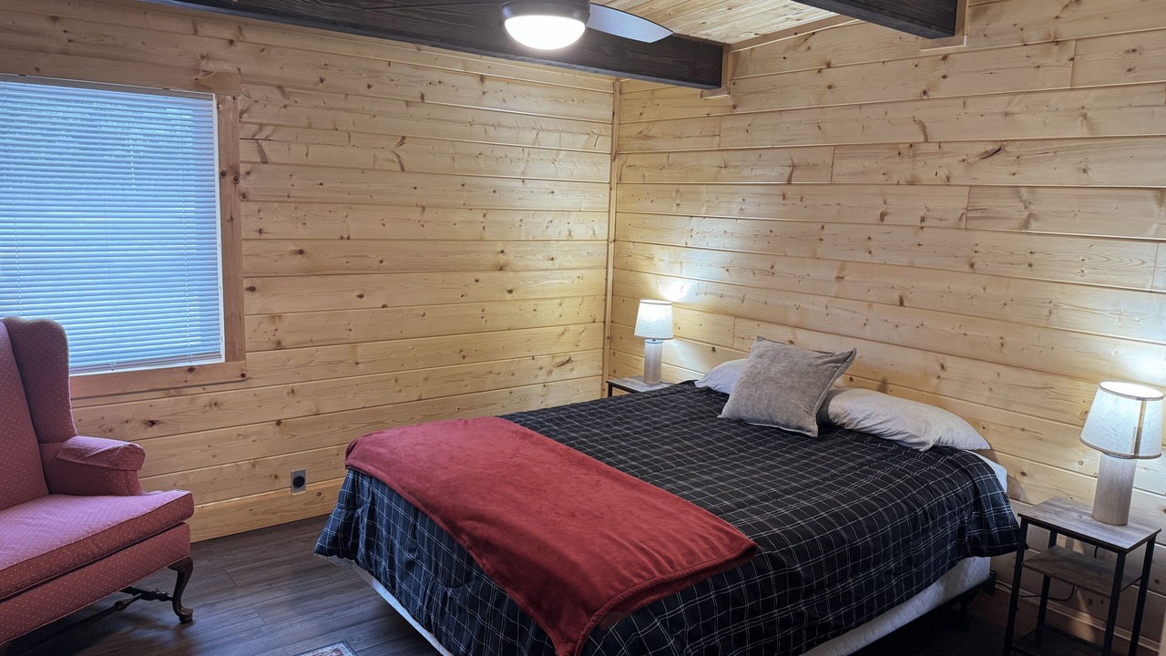 Photo of Bedroom in Bramwell