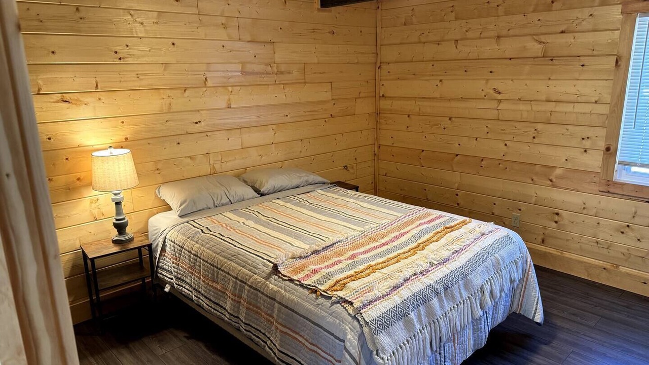Photo of Bedroom in Bramwell