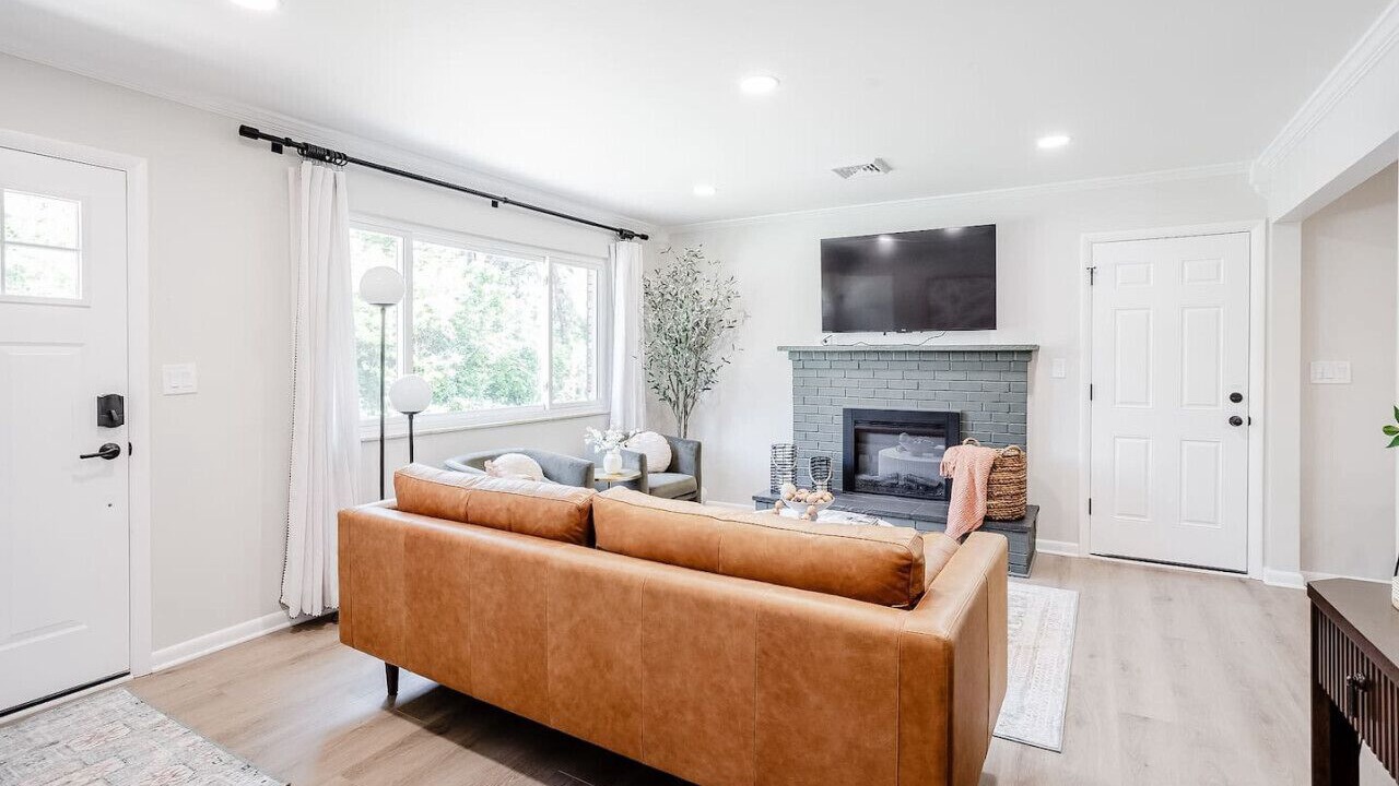 Photo of Livingroom in Mount Washington