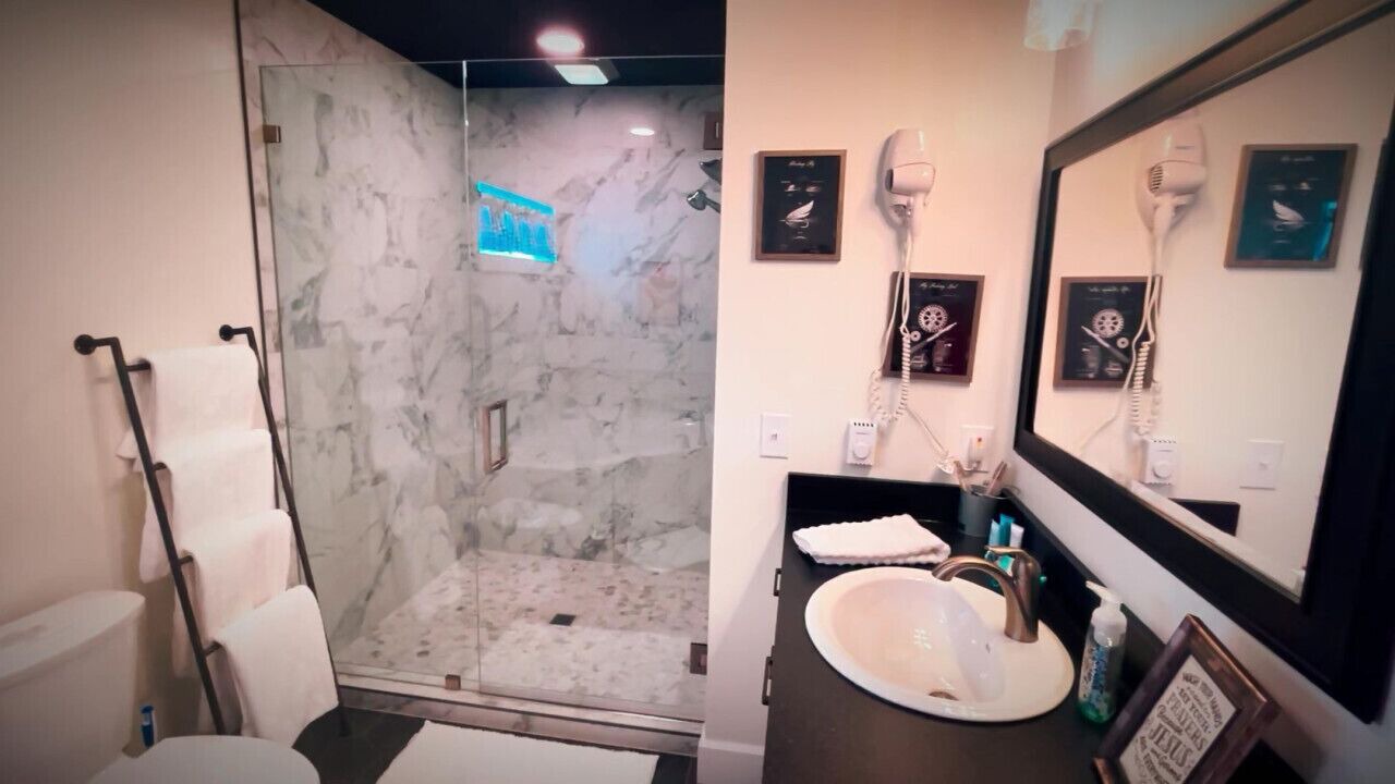 Photo of Bathroom in Millersburg