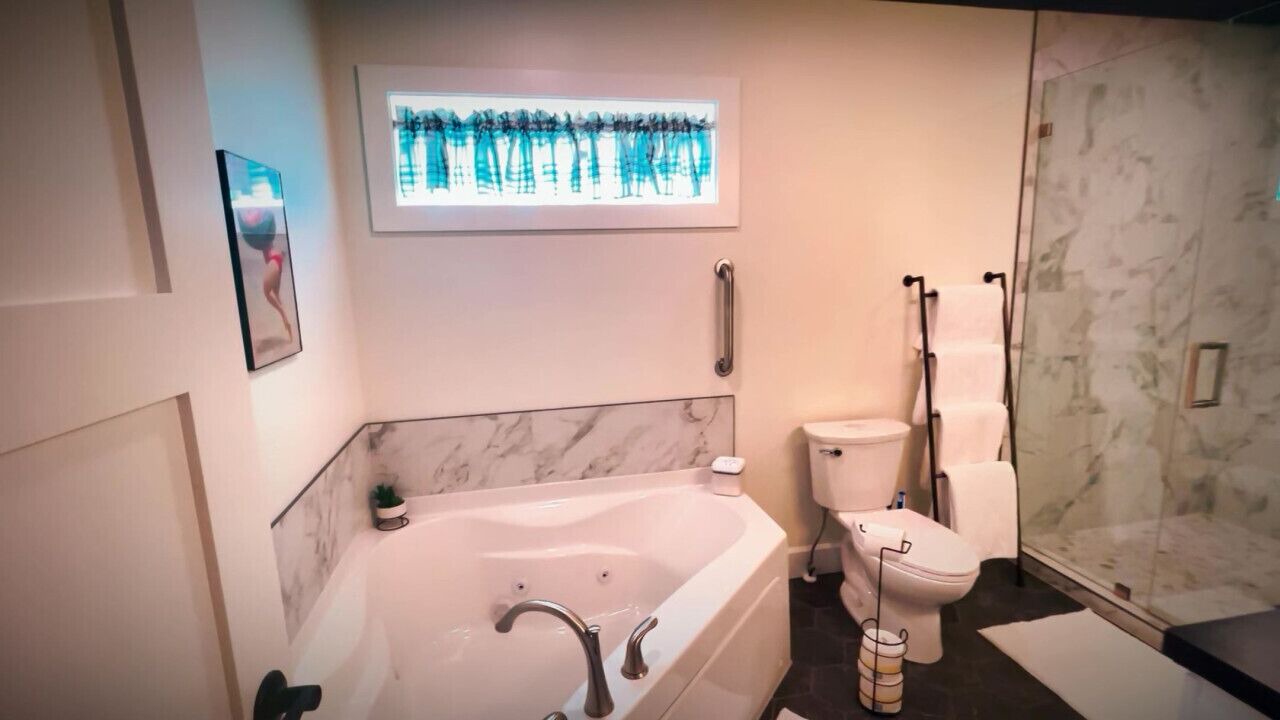 Photo of Bathroom in Millersburg
