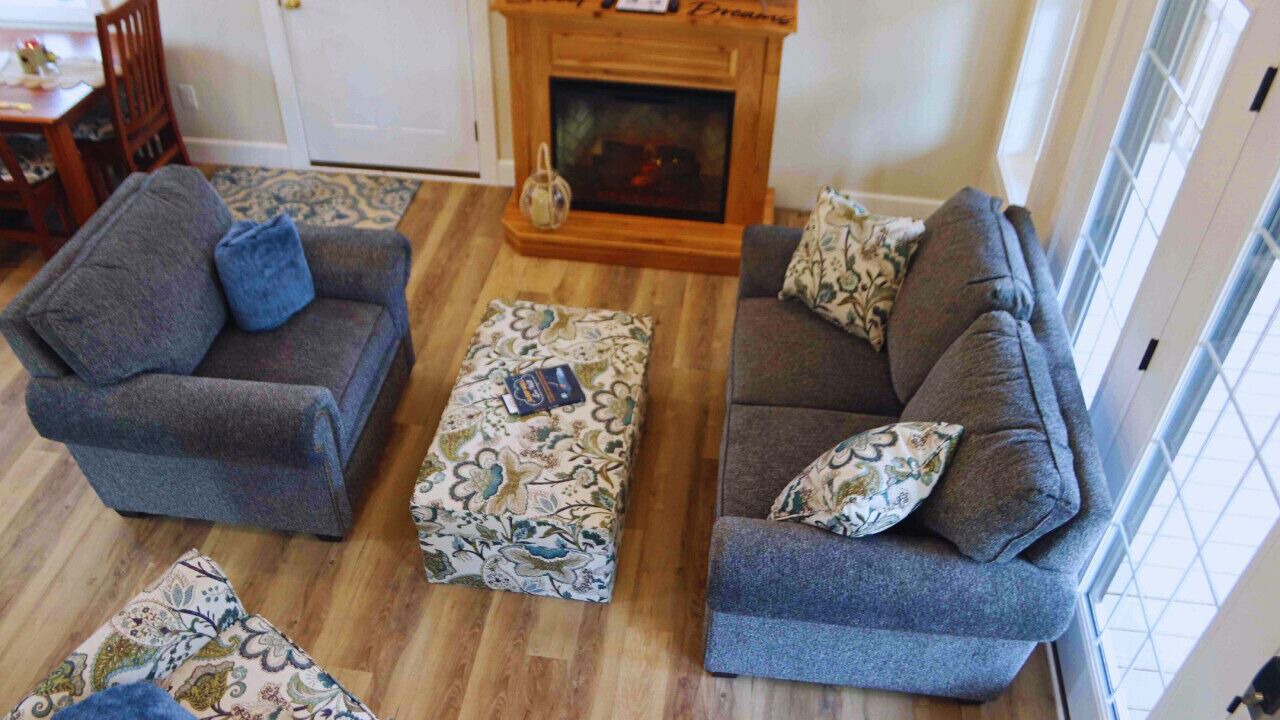 Photo of Livingroom in Millersburg