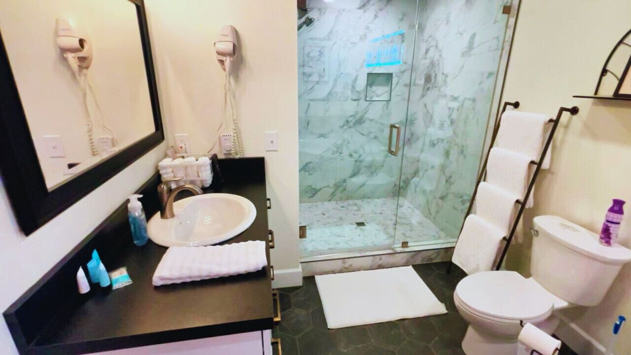 Photo of Bathroom in Millersburg