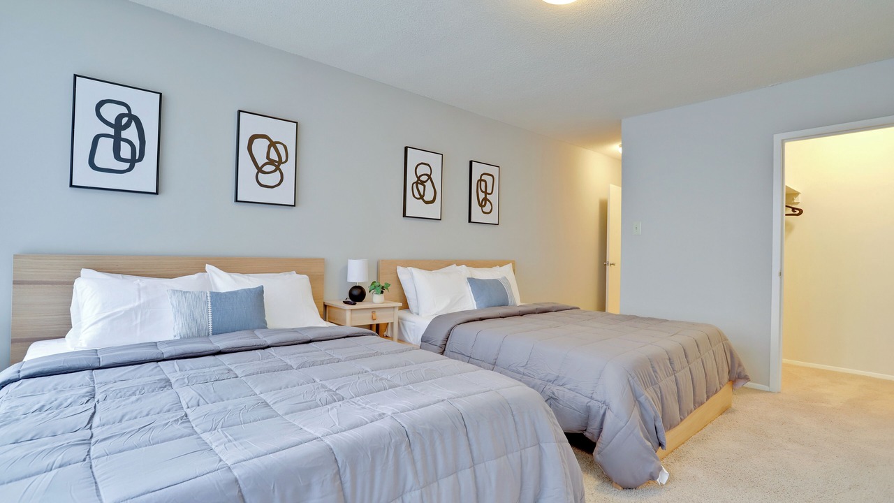 Photo of Bedroom in Crystal City