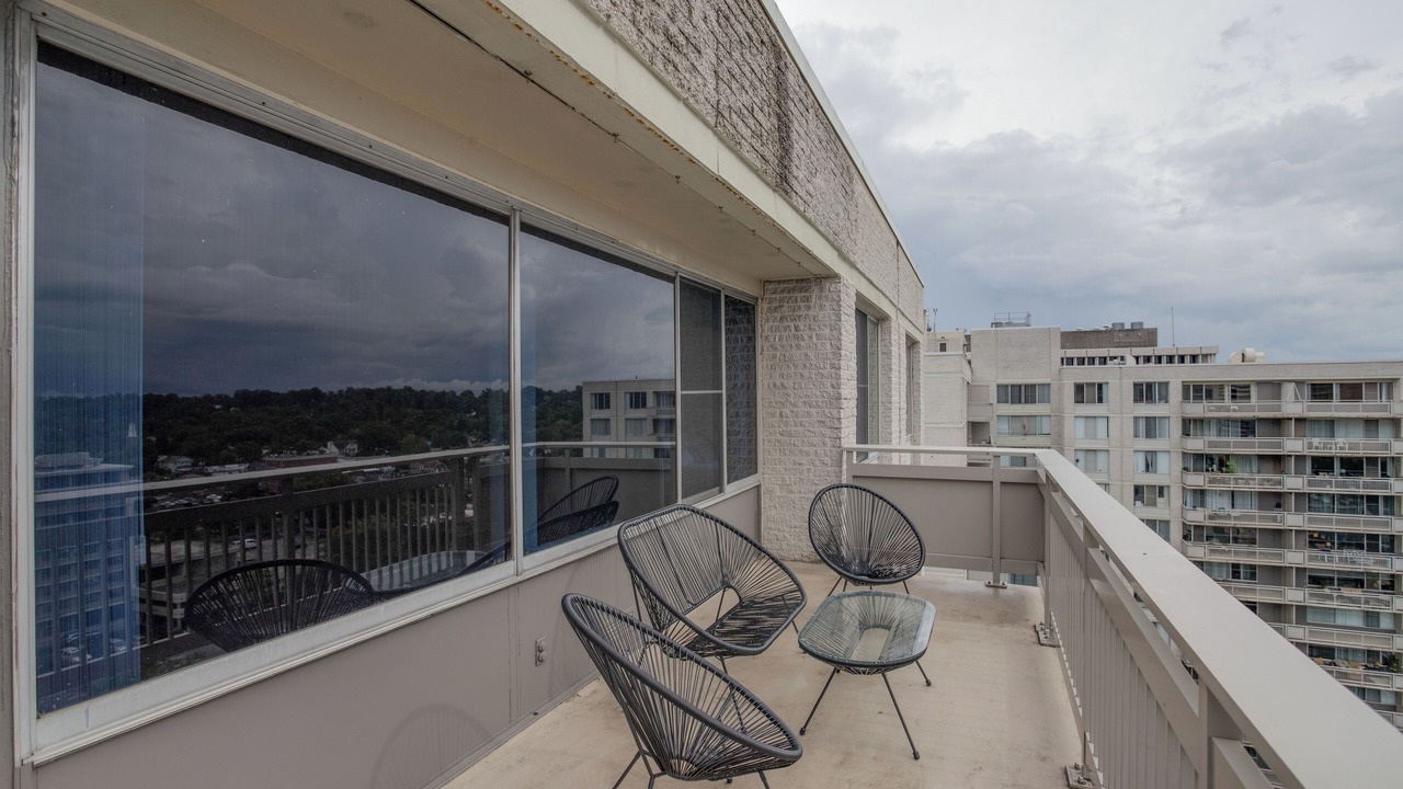 Photo of Patio Balcony in Crystal City