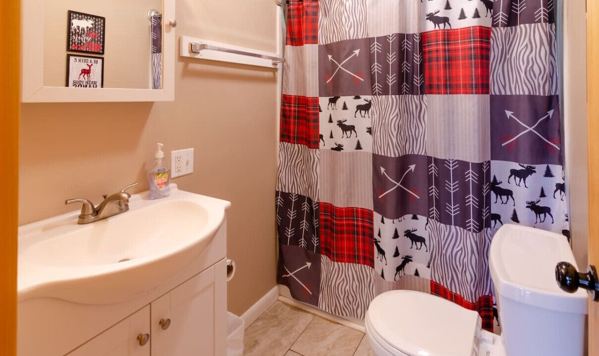 Photo of Bathroom in Lake Harmony Estates