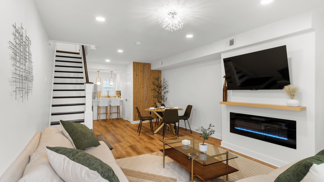 Photo of Livingroom in North Philadelphia
