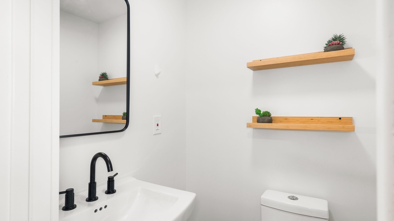 Photo of Bathroom in North Philadelphia