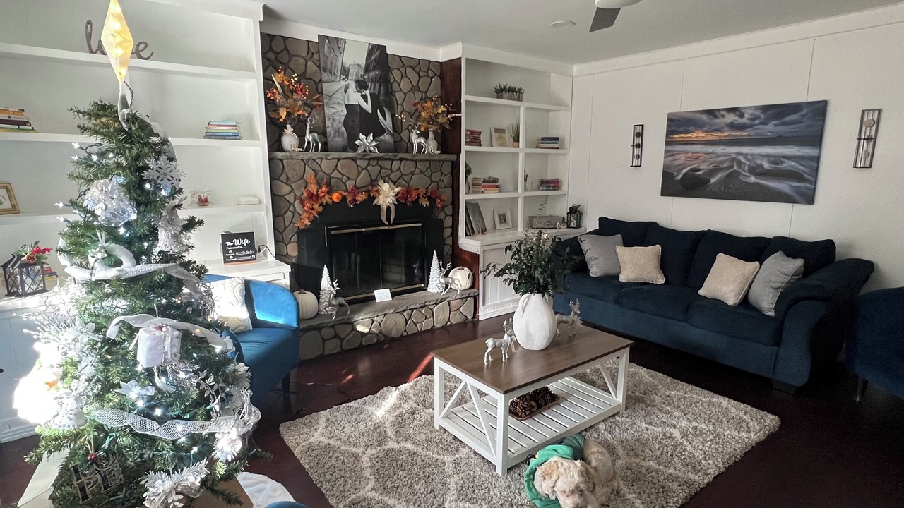 Photo of Livingroom in East Branch