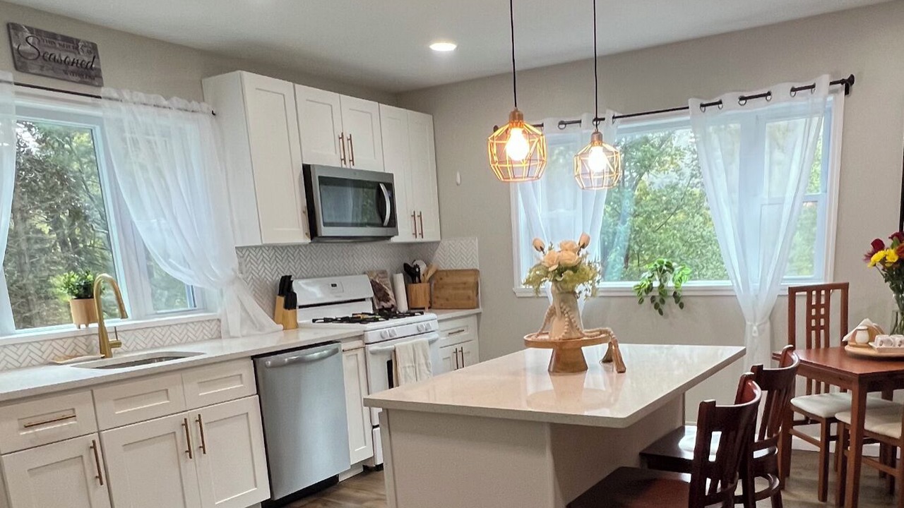 Photo of Kitchen in East Branch