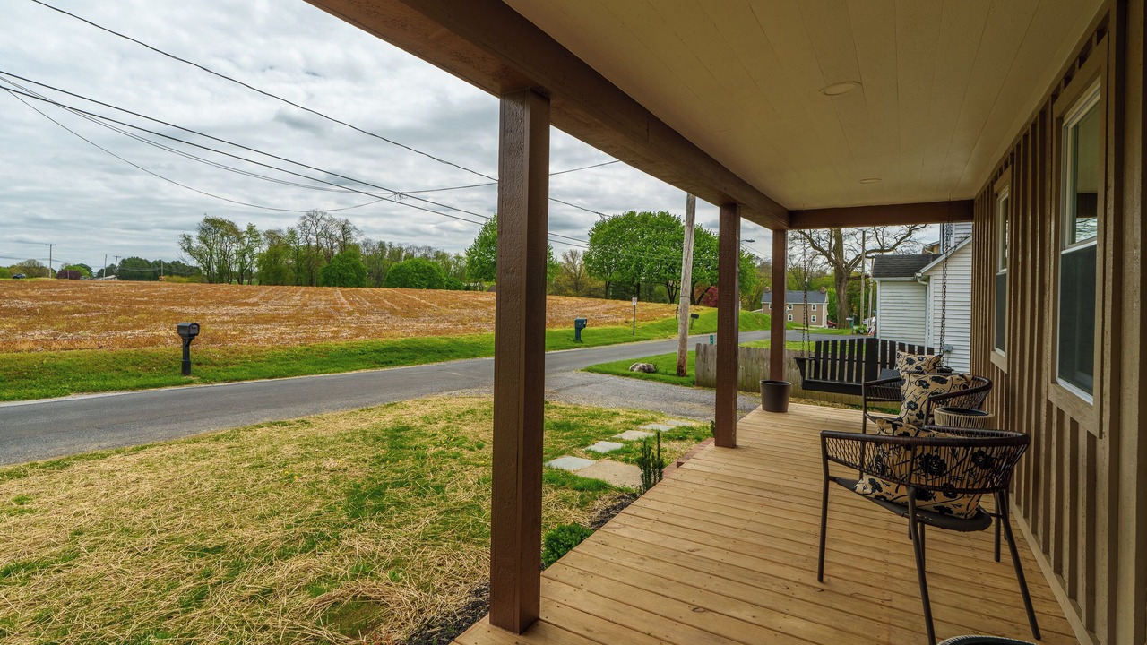 Photo of Patio Balcony in Refton