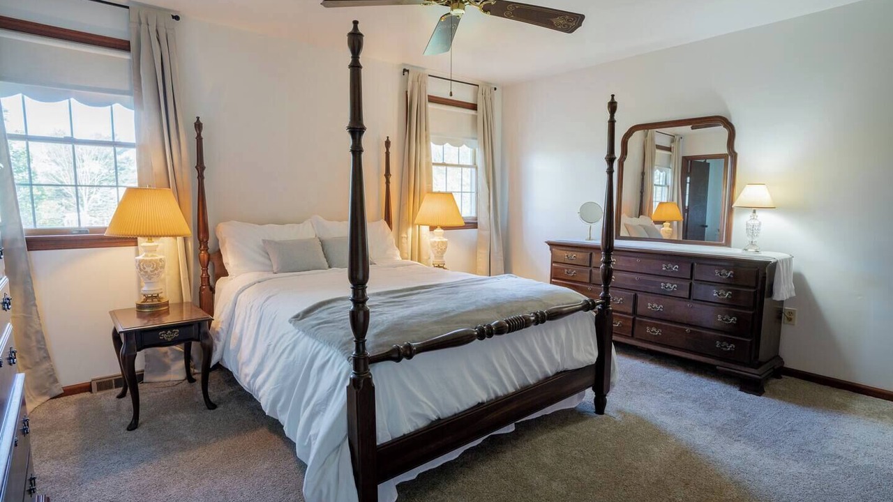 Photo of Bedroom in Parkesburg