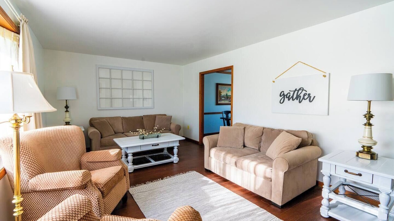 Photo of Livingroom in Parkesburg