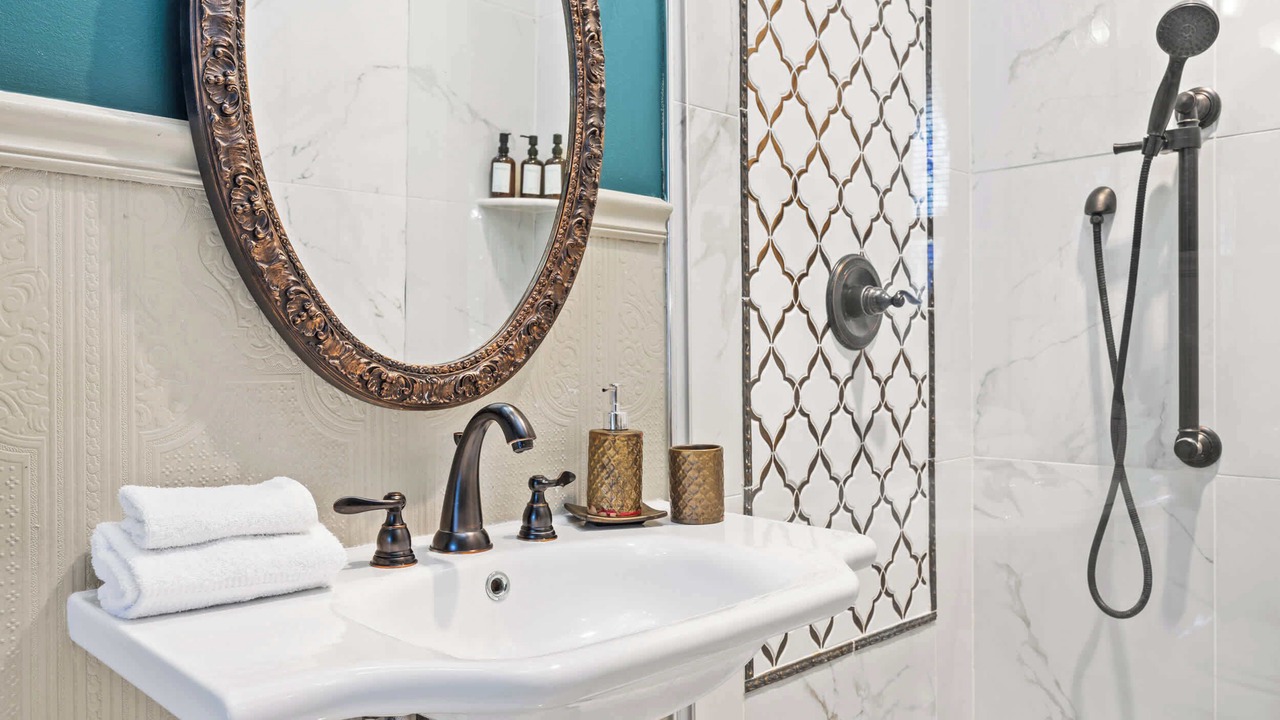 Photo of Bathroom in Clifton