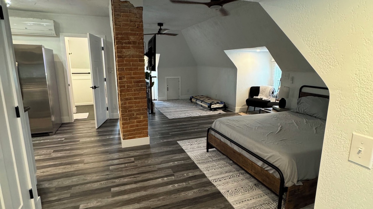 Photo of Bedroom in Butler