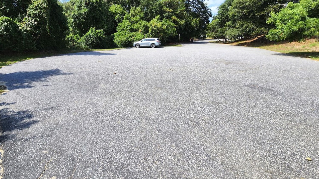 Photo of Others in Tuckahoe