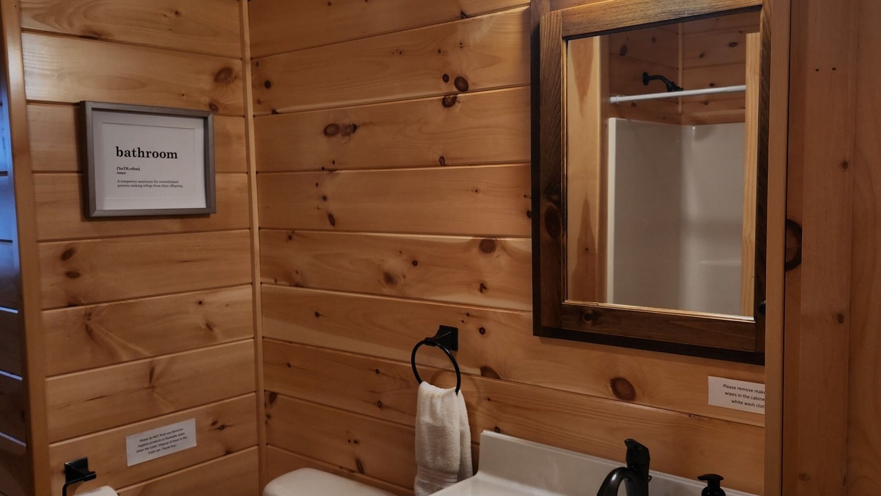 Photo of Bathroom in Manns Choice