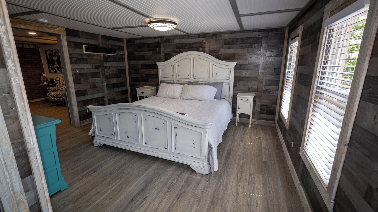 Photo of Bedroom in Elizabethtown