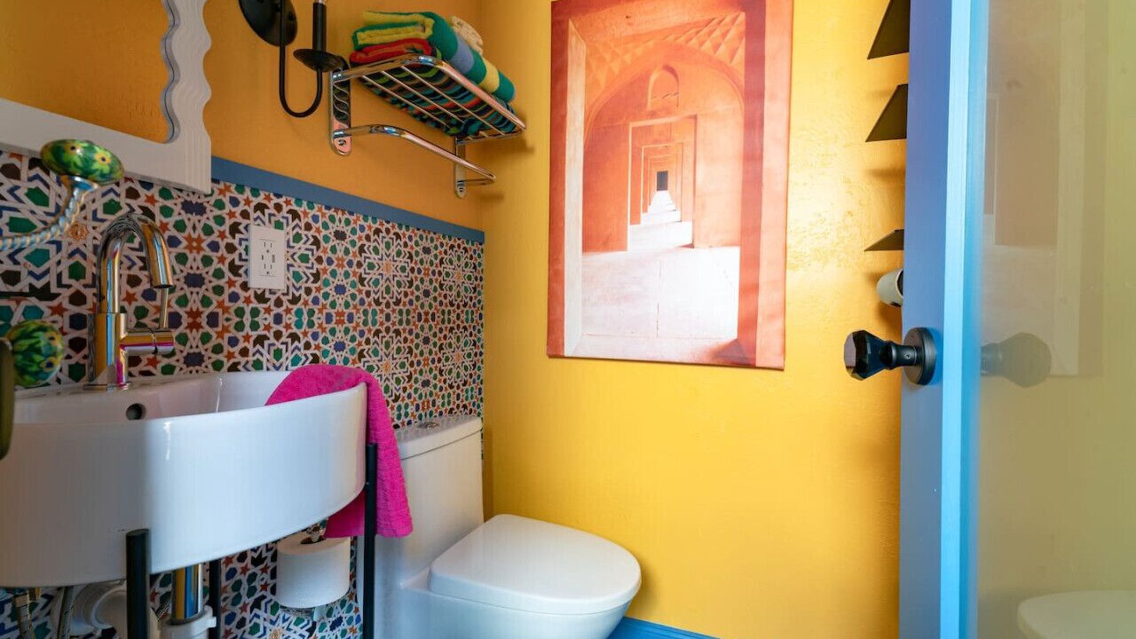 Photo of Bathroom in Lower Lawrenceville